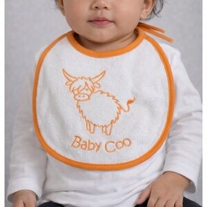 (NWOT) GLEN APPIN • Orange/White Scottish Highland Cow Embroidered Baby Bib